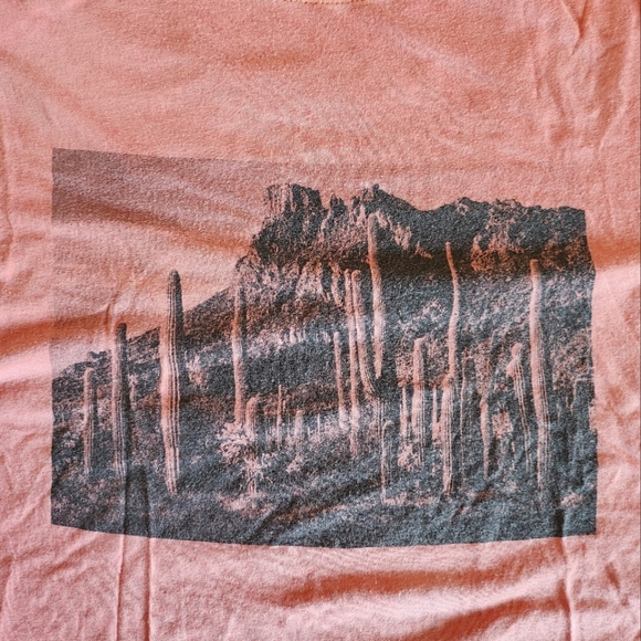 Unisex Desert Tee - Picture 3 of 4